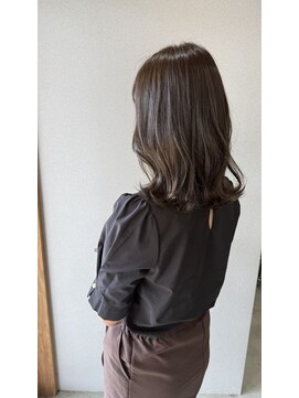 ラルティティ(Lull...Titi) 曽田遥菜　オリーブベージュ