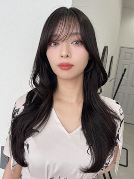 リス バイ ソヨン(Lis by SOYON) 韓国ロングヘア/似合わせカット/小顔/2wayバング/レイヤーカット