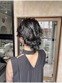 結婚式ヘアセット　大人アレンジ　黒髪シニヨンアップヘア