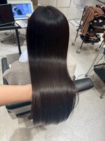 ソヨン 栄2号店(SOYON) ツヤ髪/大人ロングレイヤーカット/髪質改善トリートメント