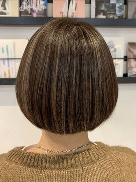 ジュイール(jouir) 三鷹ショートボブくびれショートイルミナカラー顔周りレイヤー