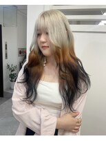 ヴィア 京都烏丸(Via)&nbsp;10代20代/キツネカラー/髪質改善/ハイトーン/デザインカラー