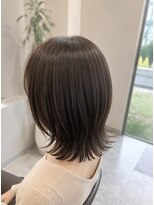 ヘアーフォーカス 毛先ニュアンス外ハネ&美髪ストレート