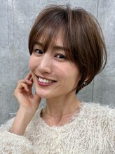 ルム 立川(Lum.) 大人美人くびれショート×白髪ぼかし