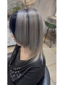 ディプティック ヘアー チェンジ ミュージアム(diptych Hair Change Museum) ハイトーンカラー／デザインカラー／シルバーブルー