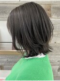 ダークグレージュ×レイヤーボブ【肥田亜沙美】
