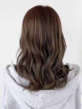 ヘアメイク ミチ 富田店(HAIRMAKE MICHI) 【MICHI 富田店　古作蓮】大人かわいいハイライト　ミディアム