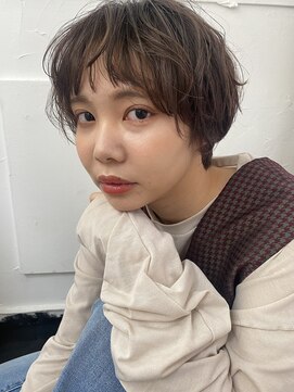 アンヘアー(UNHAIR by shiomiH) ショコラベージュ/魅力倍増カール/ショート