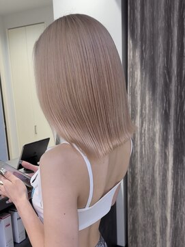 エンヴィー(ENVY) ブリーチカラー ベージュブロンド