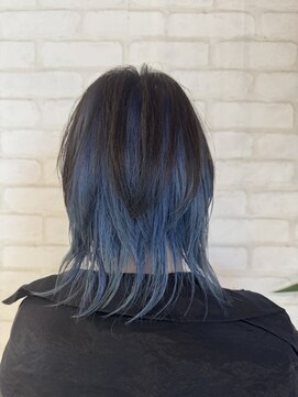 ビス ヘア アンド ビューティー 西新井店(Vis Hair＆Beauty) 20代インナーカラーブルー×ブラックウルフレイヤー