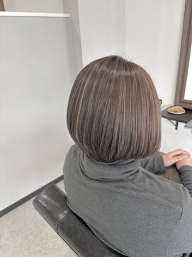 ハイライト 鳥取市店 ブリーチハイライトコース〈鳥取市〉〈白髪ぼかし〉〈白髪染め〉