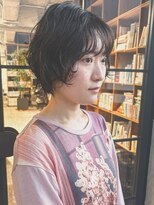 ニイ(nii.) 動くshort hair