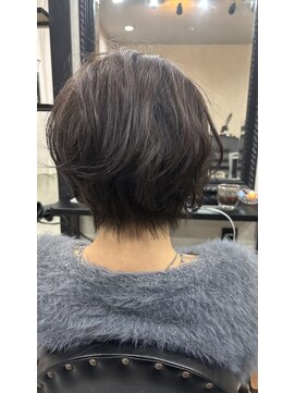 エス 天満扇町(esu) ah56 似合わせショート 30代40代50代 大阪ショート