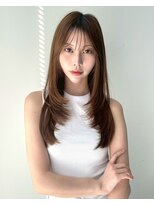 ユーフォリア 新宿通り(Euphoria)&nbsp;レイヤーカット/ロングレイヤー/ロングウルフ