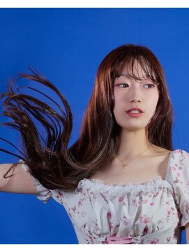 アンアタッシュ(UNE ATTACHE) Cherry Breeze｜夏風をまとう大人可愛いトレンド艶髪ロングヘア