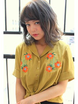 アンビエンテ(ambiente) 切りっぱなし　ざっくりボブ　外ハネ