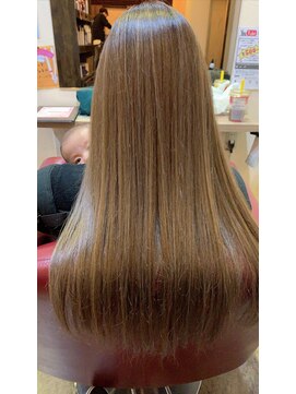 バフォ(BAЖHO) くすみベージュストレート