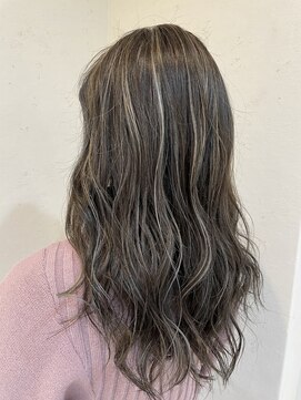 エリス ウメダ(Eliss umeda) #ホワイトハイライト