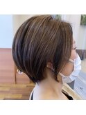 ハイライトで白髪もおしゃれにカバー!