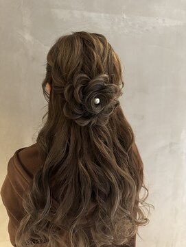 サロンドワン(SALON DE 1) #薔薇ヘア