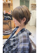 チリンバイロストシティー(Chillin by LOSTCITY)&nbsp;ショートボブ髪質改善白髪ぼかしハイライトスクールカットカット