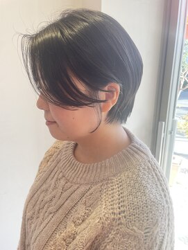コマイ美容室 前髪なしショート