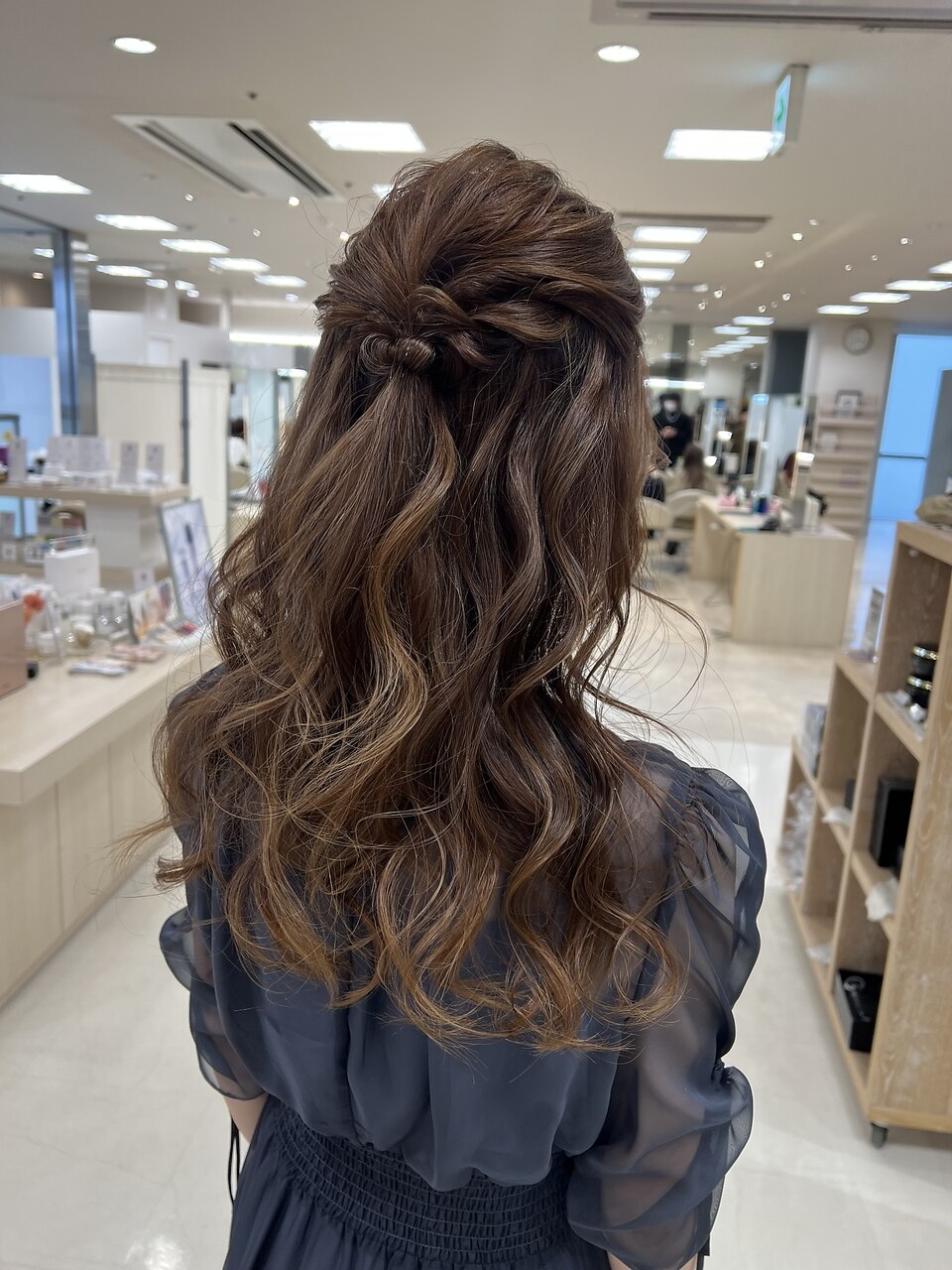 ハーフアップ/結婚式ヘアセット：L211305697｜ホットペッパービューティー