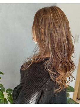 モア ヘアデザイン バイ オリジンズ つくばみどりの店(moA hair design by Origins) コテ巻き風ゆるふわパーマ