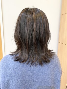 モリオ フロム ロンドン 成増店 【morio成増/一戸】黒髪×ハイライトミディアムヘア