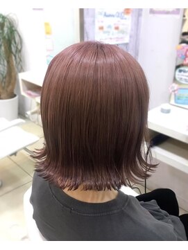 ジジ バイ プロデュース 相模原店(JiJi by produce) 切りっぱなしボブ