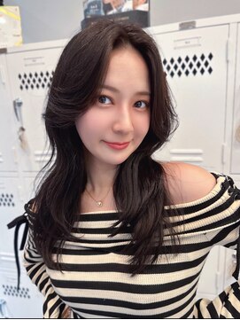 プラチナ(PLATINA) 韓国ヘア/くびれヘア/顔周りカット/レイヤーカット/顔周りカット