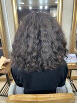 アンフィシュピトロワ(AnFye spi tlow) 強いくせ毛も高難易度縮毛矯正で艶々の艶髪ストレートに変身♪