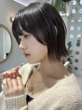 レジット 海老名(Legit) 20代30代40代50代◎外ハネくびれショート/SHURI