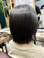 シアン(CYAN)&nbsp;レイヤーボブ・グレージュカラー
