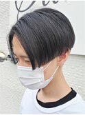 【メンズ】黒髪センターパート