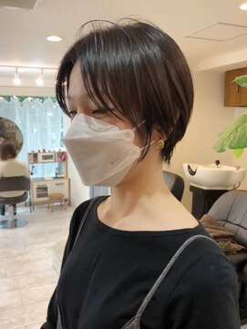 ベラ(Bella) 大人可愛い前下がりショートボブ丸みショート20代30代40代