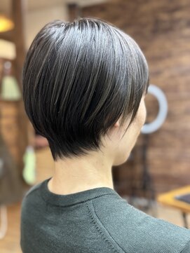 メイクルーム(make room.) ショートヘア×ハイライトのすすめ