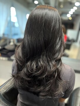 ボンズサロン オモテサンドウ(BONDZSALON OMOTESANDO) 髪質改善パーマ×艶カール【東京表参道駅/原宿駅】