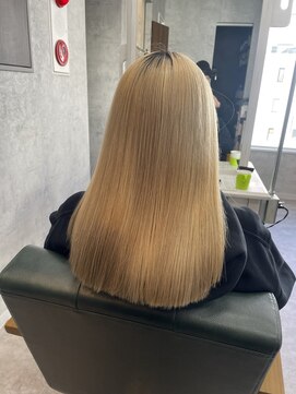 リミットバイアフィナー 大宮店(limit by Afinar) ホワイトベージュ　ケアブリーチ　透明感カラー