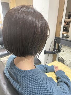 ジルコ ZiRCO コンパクトボブ×グレージュ