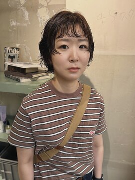 ロジ(loji) オン眉ショートボブとニュアンスパーマ