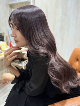 フロウ(Flow) (Flow)松尾篤 骨格や毛流れに合わせて作る似合わせ小顔ヘア