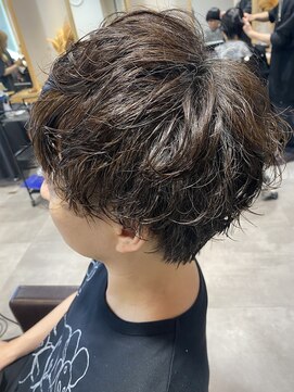 レオン(Re:ON) men's無造作パーマ