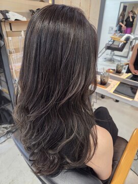 ライズ ヘア ブランド 豊中店(RISE HAIR BRAND) ハイライトマットアッシュ