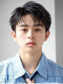 スパイキーショートベリーショートフェザーパーマセンターパート