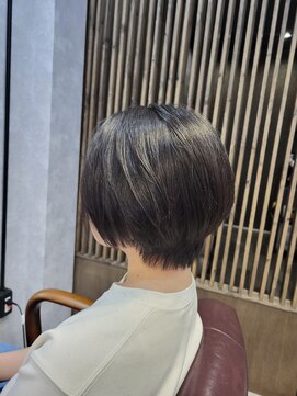 エミオ(emio) グラデーションボブ