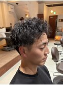 ツイストアップバング