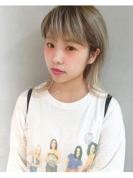 ジーナ(XENA) グラデーションウルフ