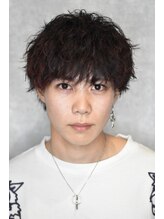 《*刈り上げ高めツイストスパイラルパーマ*》横顔を大人っぽく魅せるスタイル［新潟］