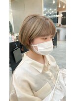 ロンドアジュール 横浜(Lond azur) おしゃれ王道の組み合わせハイトーン×ショート